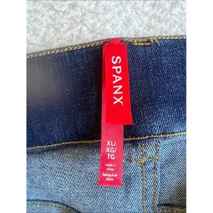 SPANXshape EveryWear Pull-On Flare Jeans XL High Rise Dark Wash Stretch thumbnail 4