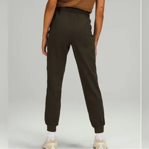 Lululemon Stretch High-Rise Jogger Dark Olive‎ 2 thumbnail 2