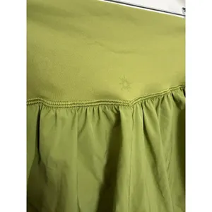 Aerie Offline Real Me Crossover Flowy Shorts Crew Green Active Skort Pocket M thumbnail 7