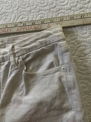 Good American White Wide-Leg Jeans Size 14/32 (fits like a size 8/10) thumbnail 9