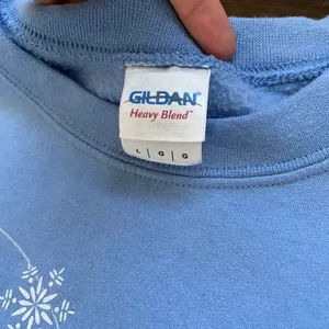 Blue Cat Crewneck Sweatshirt thumbnail 3