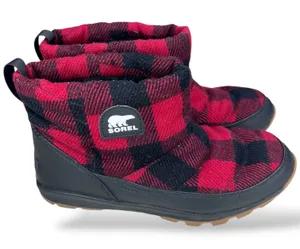 Sorel Out N About Puffy Waterproof Boots Red Black Buffalo Plaid Womens 8 NL2694 thumbnail 1