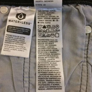 Levi’s 501 raw hem black buttonfly jean shorts 28 jorts thumbnail 10
