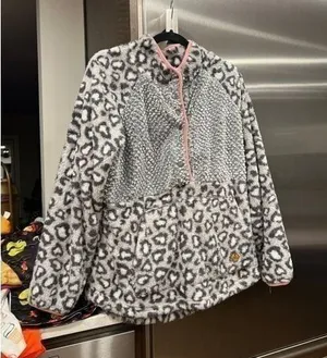 Simply Southern Women's L 1/2-Snap Fleece Animal Print Pullover Gray Pink XL thumbnail 1