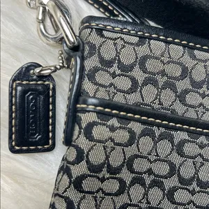 Vintage Coach Signature Canvas Crossbody Bag Mini Coach "c" Monogram Purse Small thumbnail 2