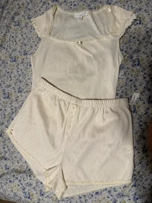 Pj set White thumbnail 1