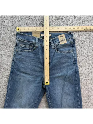 Levis 720 High Rise Super Skinny Jeans Womens 28x30 Light Wash Stretch Denim NWT thumbnail 3