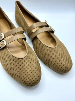 Universal Thread Brown Perforated Double Buckle Mary Jane Flats NWT 9.5 thumbnail 4