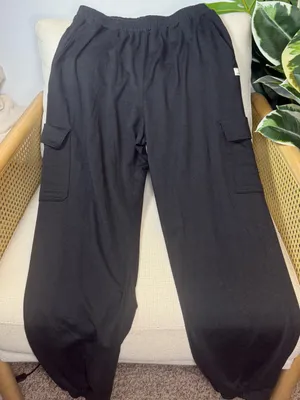 Vuori Boyfriend Cargo Joggers 27" Size medium thumbnail 1