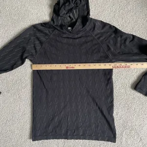 Lululemon Rest Less Hoodie Seamless Athleisure Lightweight Black Size Small thumbnail 10