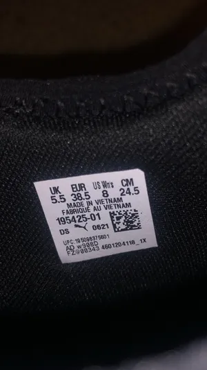 Sneaker Size 8 thumbnail 8