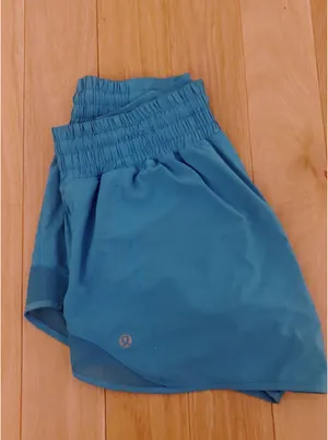 Lululemon Shorts thumbnail 2