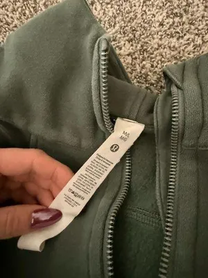 Lululemon Scuba thumbnail 3