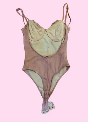 superdown Hayden Lace Bodysuit thumbnail 5