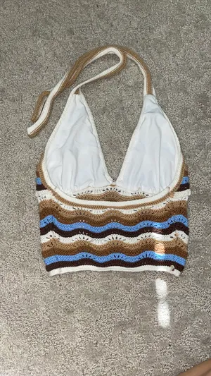 Hollister Halter Neck Knit Top thumbnail 3