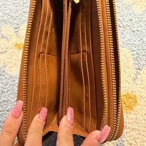 Brown Wristlet Wallet thumbnail 3