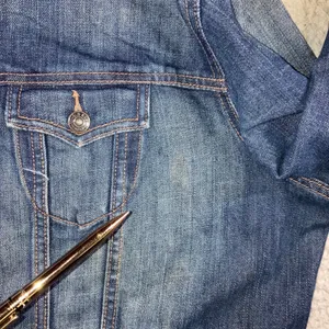 Old Navy Denim Trucker Jacket Women 2XL Blue Faded Utility Layering Outdoor thumbnail 5