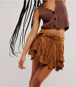 Free People thumbnail 1