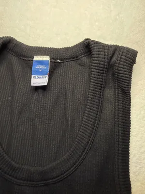 Old Navy Tank Top Women’s Medium Black thumbnail 2