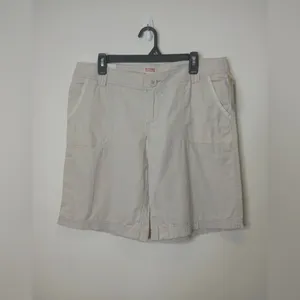 Mossimo Supply Co.‎ Beige Bermuda Shorts Size 11 / L thumbnail 2
