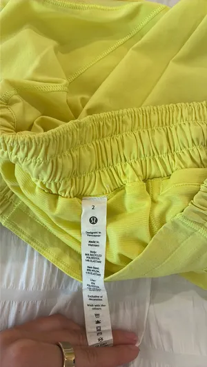 Lululemon Shorts thumbnail 3