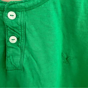 American Eagle Cropped Henley Tee thumbnail 3