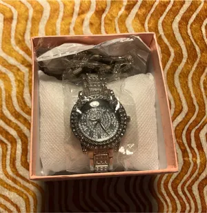 Woman’s Sparkling Silver Watch and Matching Bracelet thumbnail 4