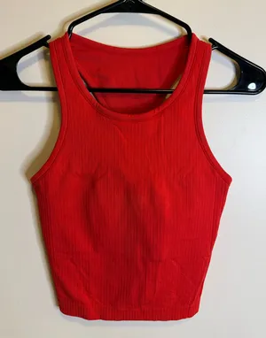 Red ribbed top thumbnail 1