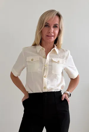 AMII Ivory Textured Short Sleeve Button Down Shirt Gold Buttons M thumbnail 1