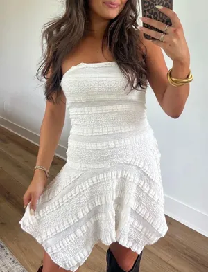 These Three Boutique Le lis White Lace Dress thumbnail 1