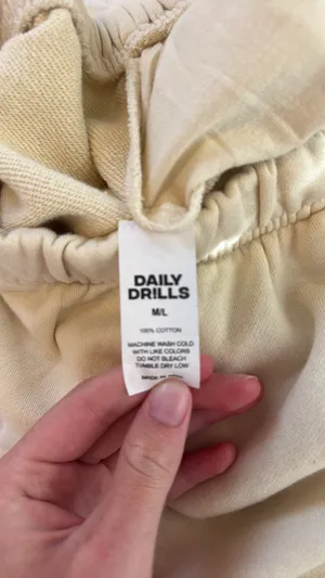 Daily Drills Cream Sweat Shorts M/L thumbnail 4
