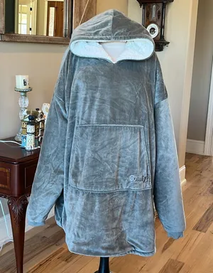 The Comfy Snuggie Pullover Blanket Gray Velvety Sherpa Robe Womens XS S M L XL thumbnail 1