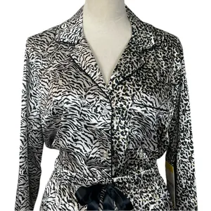 BB Dakota New Satin PJ Set Button Top Shorts Animal Print Women’s Size Medium thumbnail 12