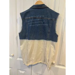 POL Distressed‎ Ombre Denim Vest Size Large thumbnail 2