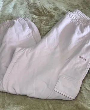 Aritzia Mega Fleece Cargo Sweatpants thumbnail 1
