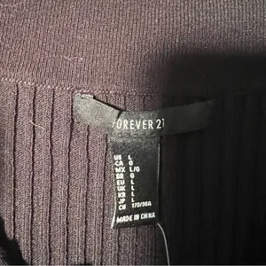 Forever 21 Women's Size Large Cold‎ Shoulder Sweater Black Ribbed Off Shoulder thumbnail 9