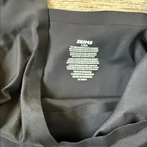 SKIMS Black Shape Wear Dress Size Large thumbnail 2