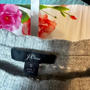 N205. J. Crew. Grey sweater Size S thumbnail 2