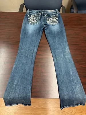 Miss Me Standard Boot Cut Jeans With Embellished Pockets Size 27 thumbnail 3
