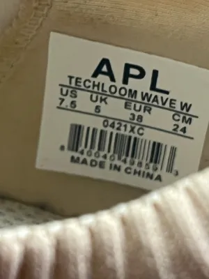APL TechLoom Wave Women’s 7.5 Cream Knit Running Shoes EU 38 thumbnail 8