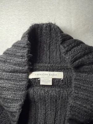 American Eagle Sweater Cropped thumbnail 2