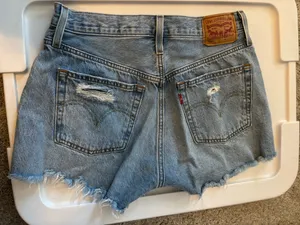 Levi’s Jean Shorts 501 thumbnail 2