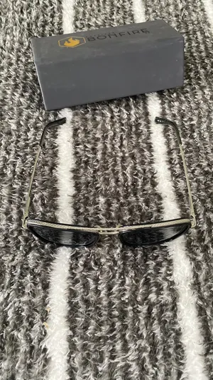 Privé Revaux Sunglasses Black thumbnail 5
