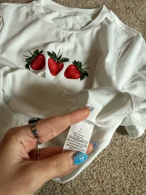 Strawberry shirt White thumbnail 2