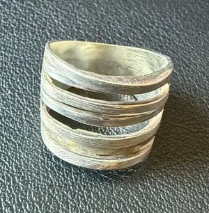 Silver Tone Stacked Band Ring Size 8.5 thumbnail 1