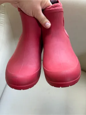 UGG Chevonne Ribbon Red Chelsea Rain Boots Waterproof Colorful Logo Women’s 7 thumbnail 5
