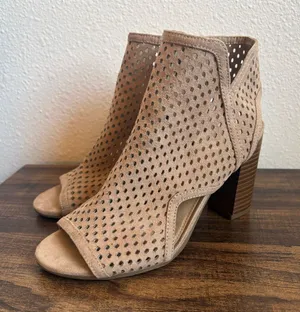 Circus by Sam Edelman Emerson Peep Toe Heels thumbnail 1