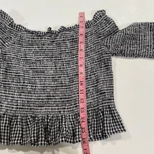 American Eagle Black & White Gingham Smocked Off Shoulder Crop Top Size M thumbnail 4