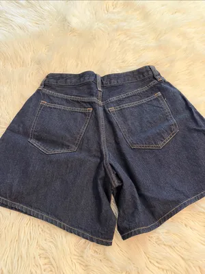 Abercrombie &Fitch High Rise The Loose Shorts size 27 Dark Wash Denim brand new thumbnail 4
