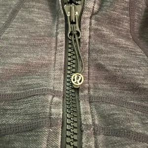 lululemon athletica Black Full Zip Define Jacket size 8 thumbnail 3